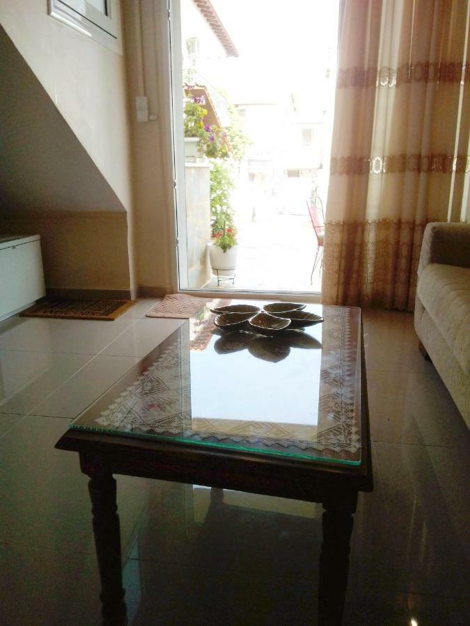 Maria'S Garden House Apartment ฟิออยิตา ภายนอก รูปภาพ
